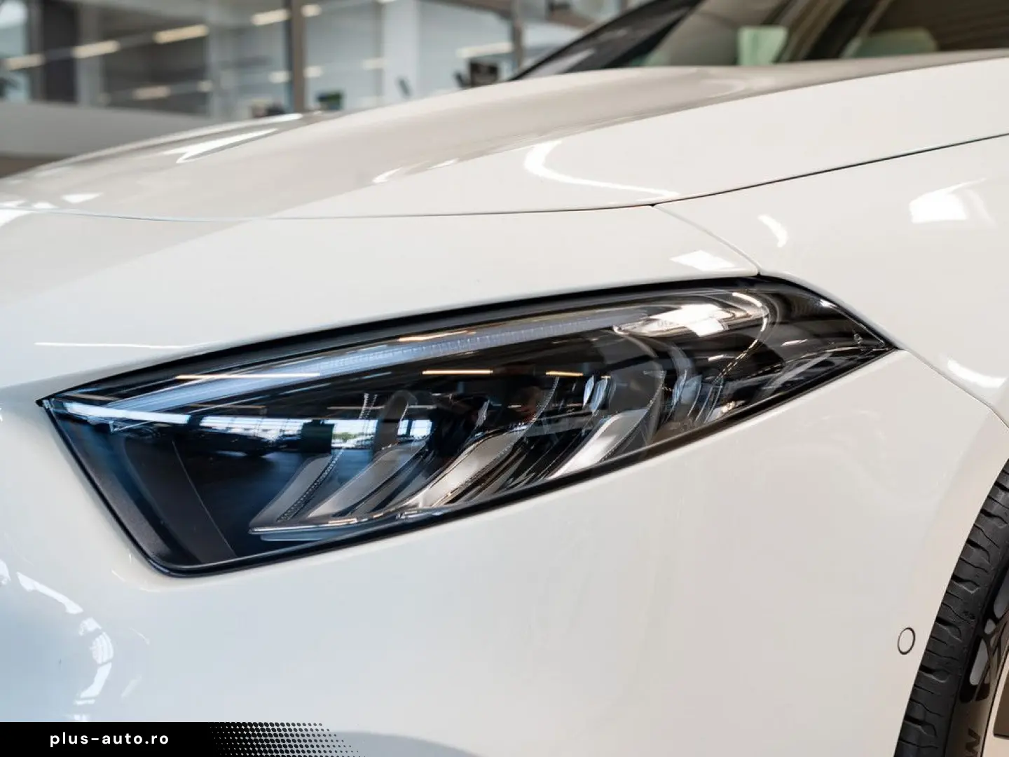 MERCEDES-BENZ A 250 e Progressive Advanced  PANO LED 360