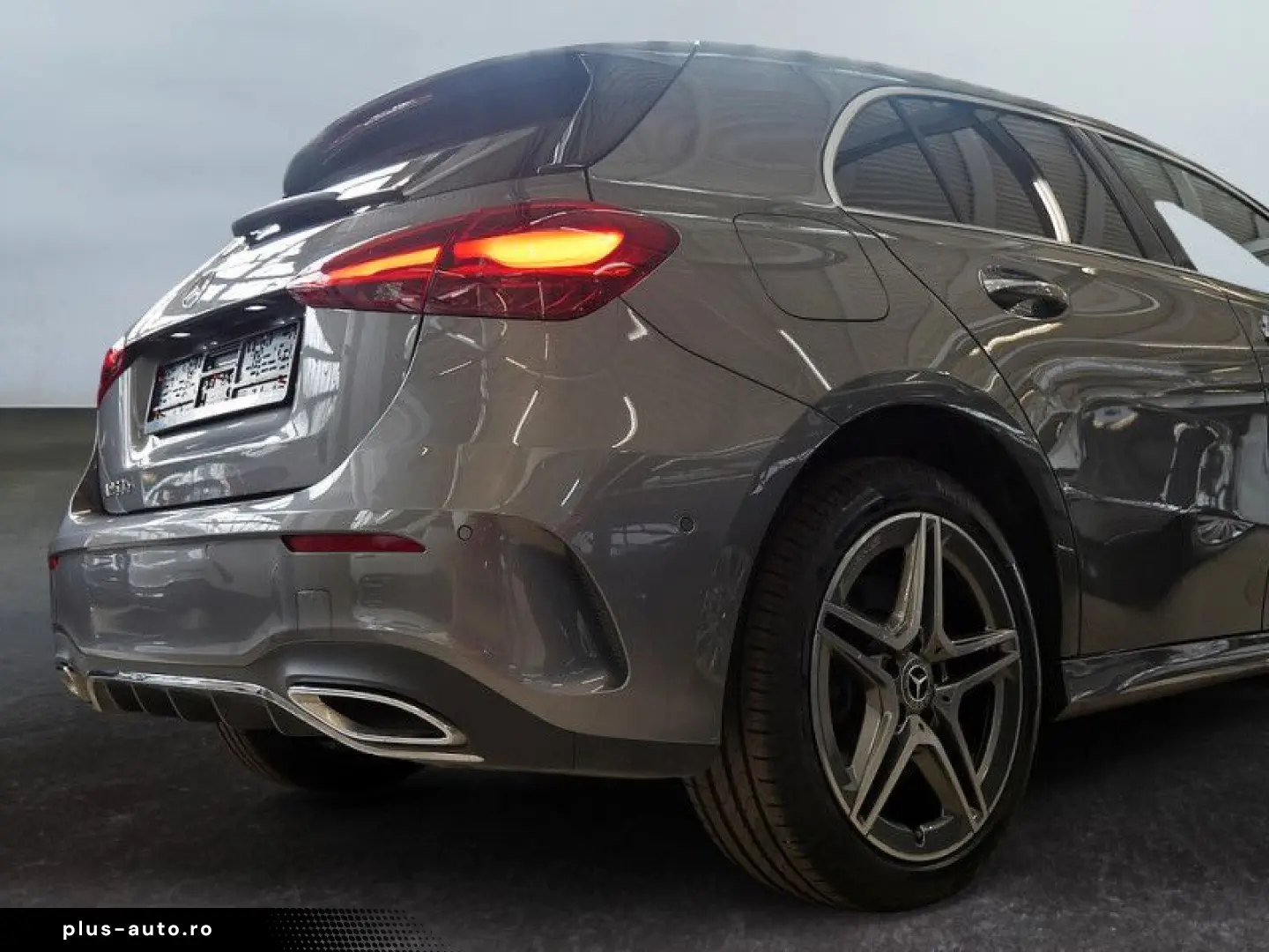 MERCEDES-BENZ A 250 e   AMG BURM MEMO MULTI 360 DISTR KAMERA