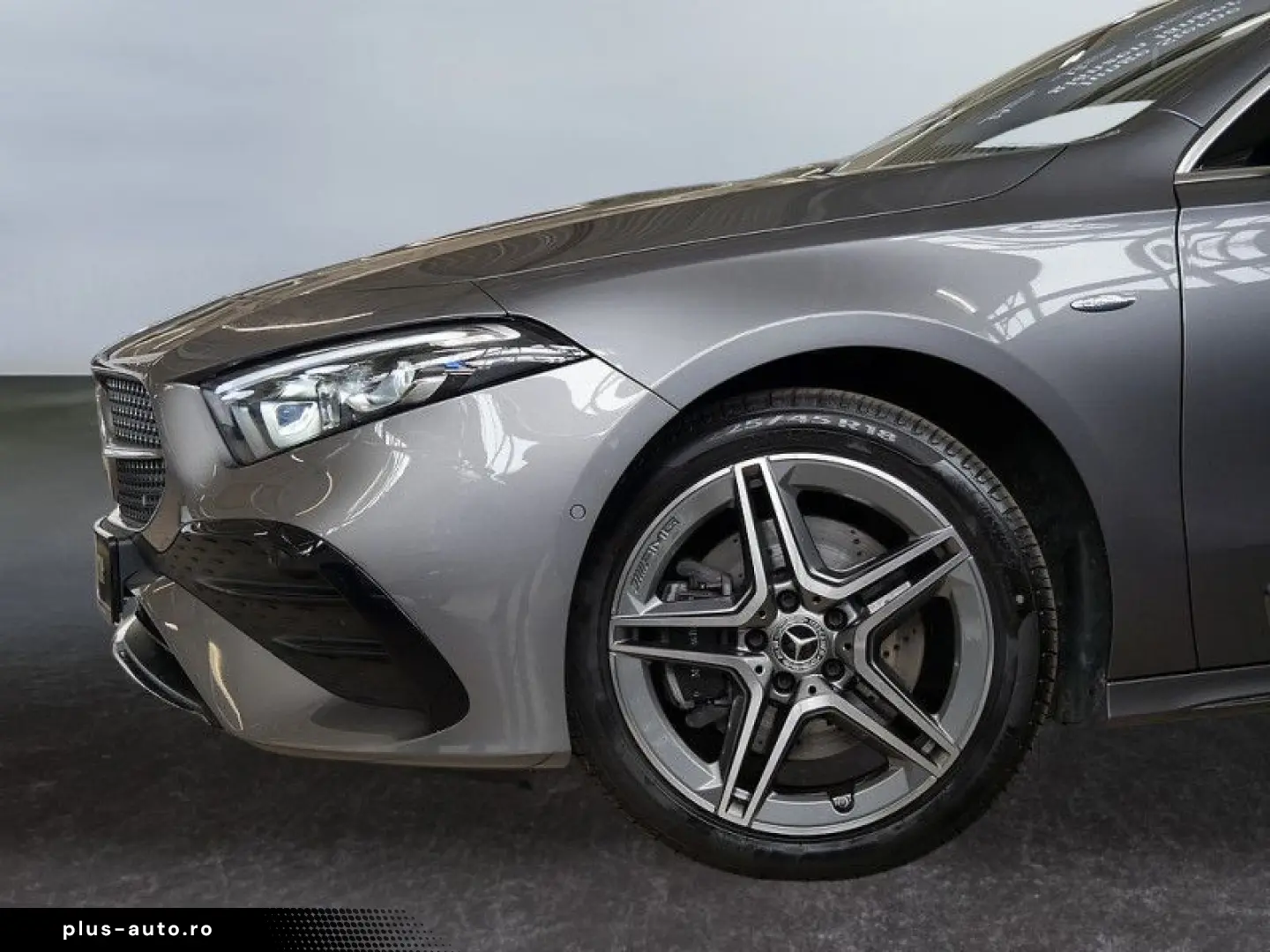 MERCEDES-BENZ A 250 e   AMG BURM MEMO MULTI 360 DISTR KAMERA