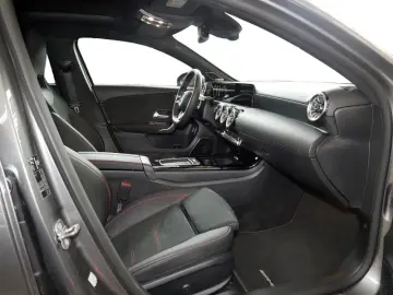 MERCEDES-BENZ A 250 e   AMG BURM MEMO MULTI 360 DISTR KAMERA