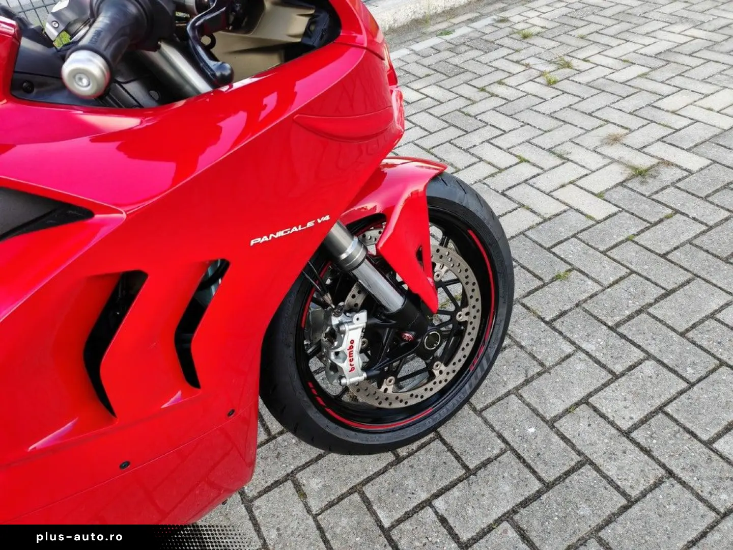DUCATI PANIGALE V4 E5 WINGLETS  HELM