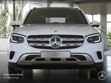 MERCEDES-BENZ GLC 300e 4M Offroad Dist Pano Mbeam 360