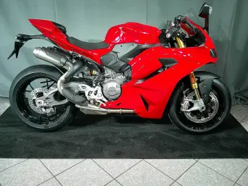 DUCATI PANIGALE V2 S DUCATI RED 2026