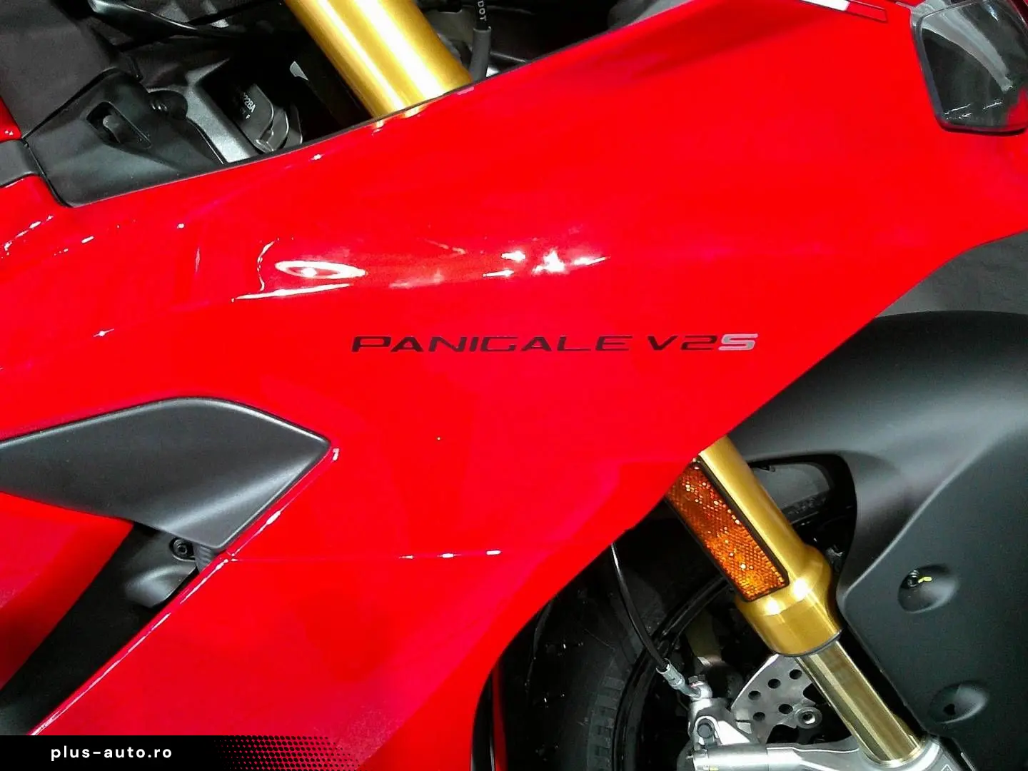 DUCATI PANIGALE V2 S DUCATI RED 2026