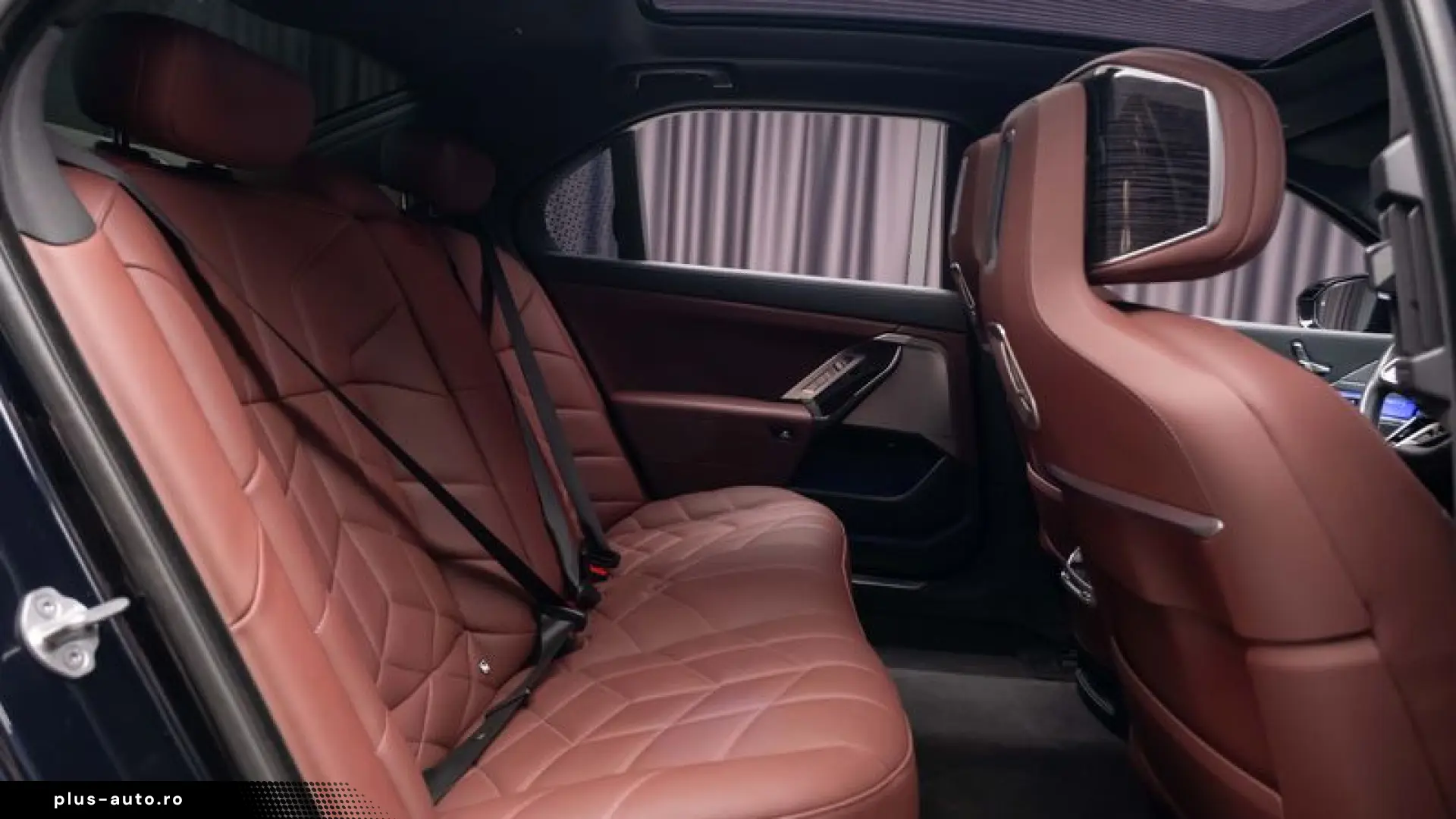 BMW 740