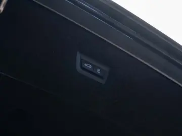BMW 740
