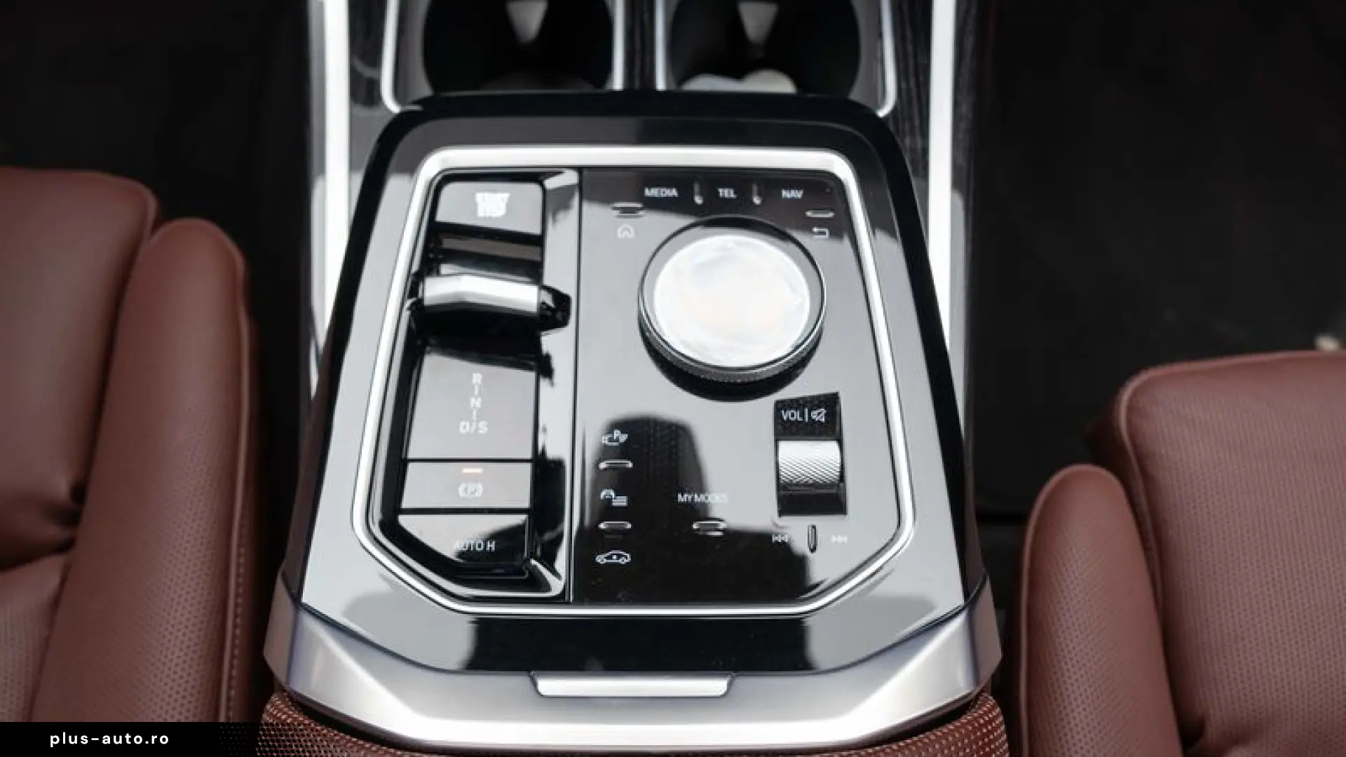 BMW 740