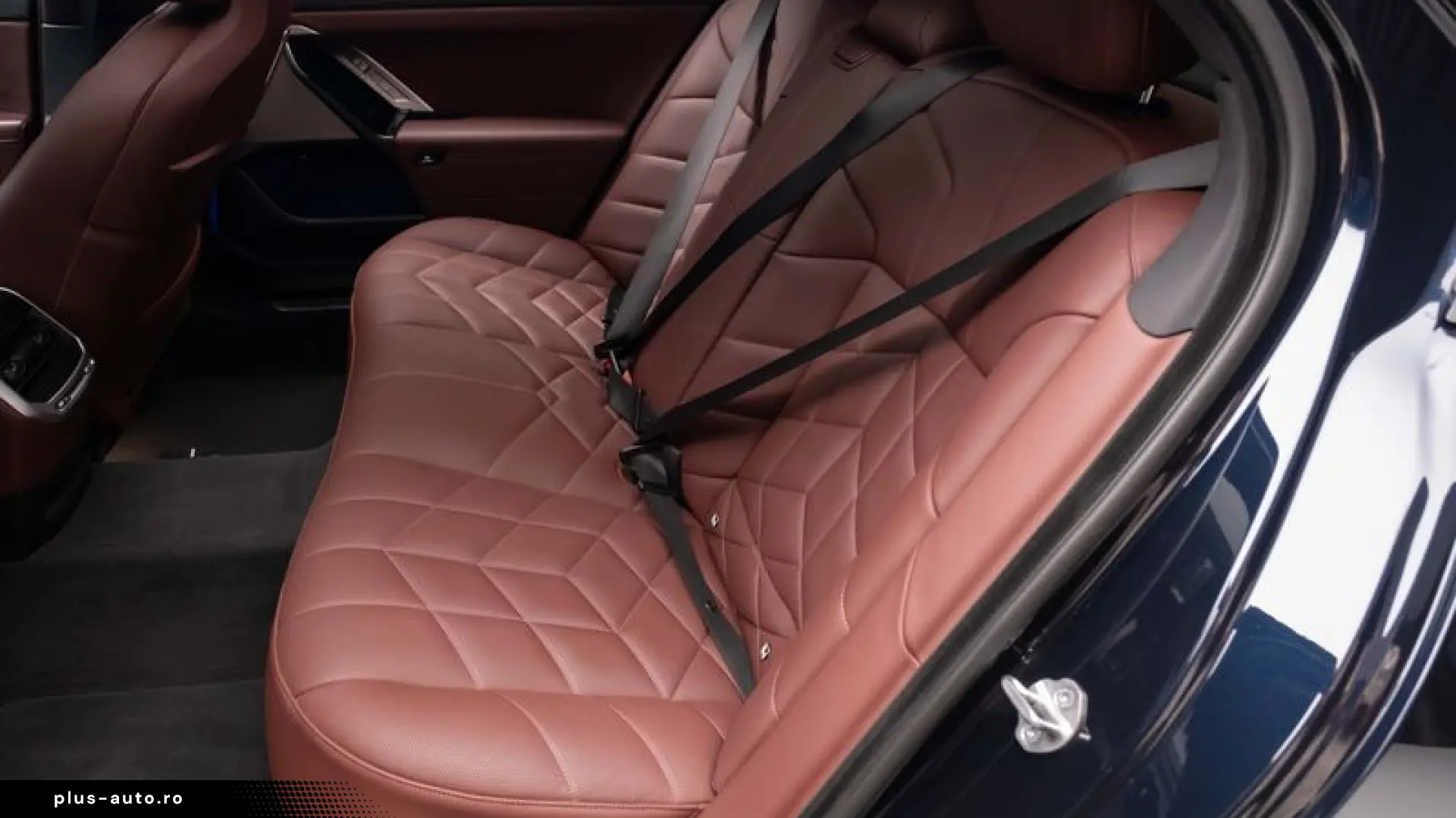 BMW 740