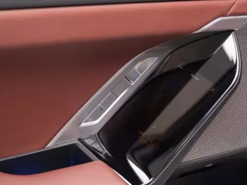 BMW 740