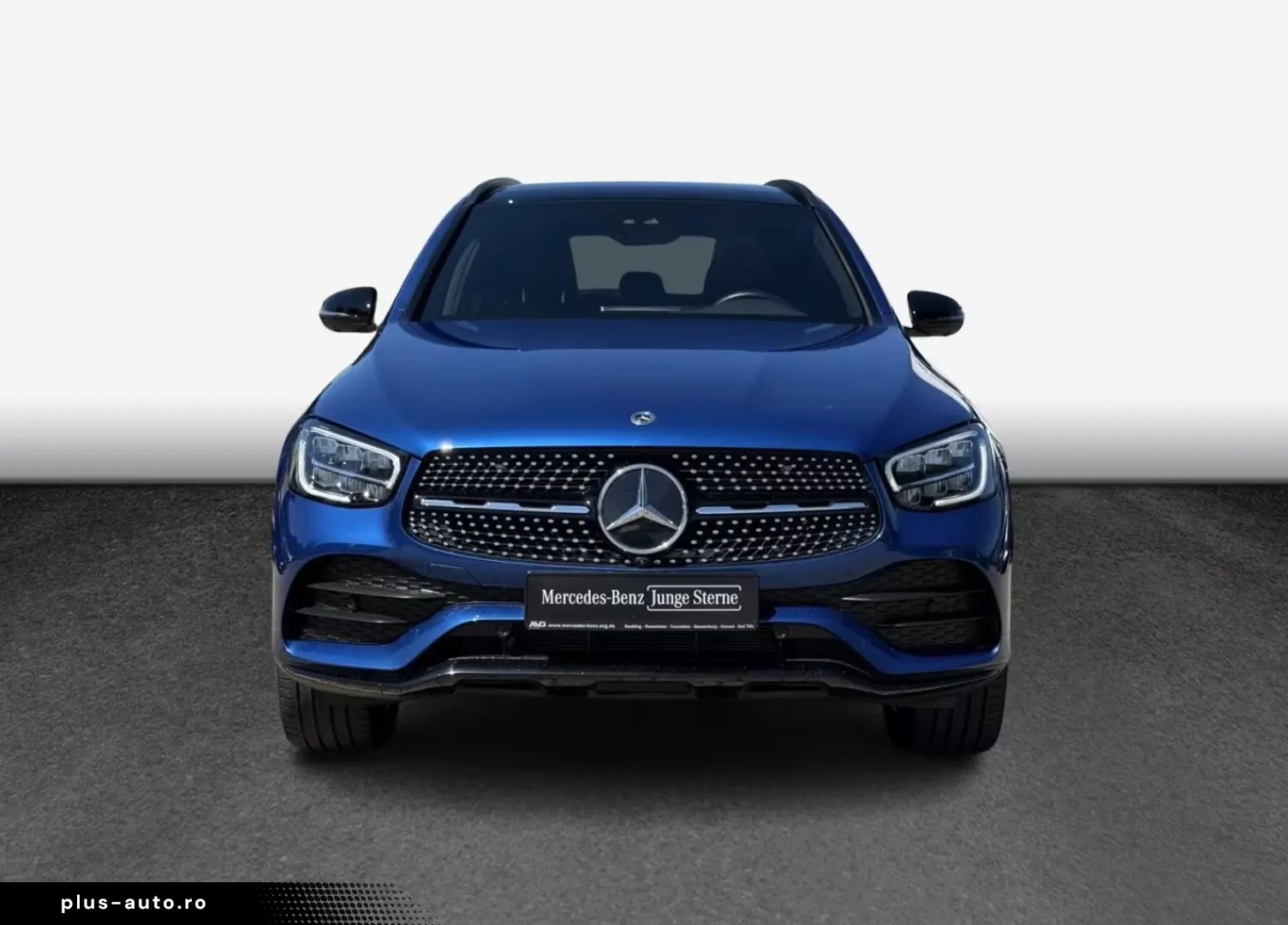 MERCEDES-BENZ GLC 300 e 4MATIC AMG Line Navi Pano.-Dach