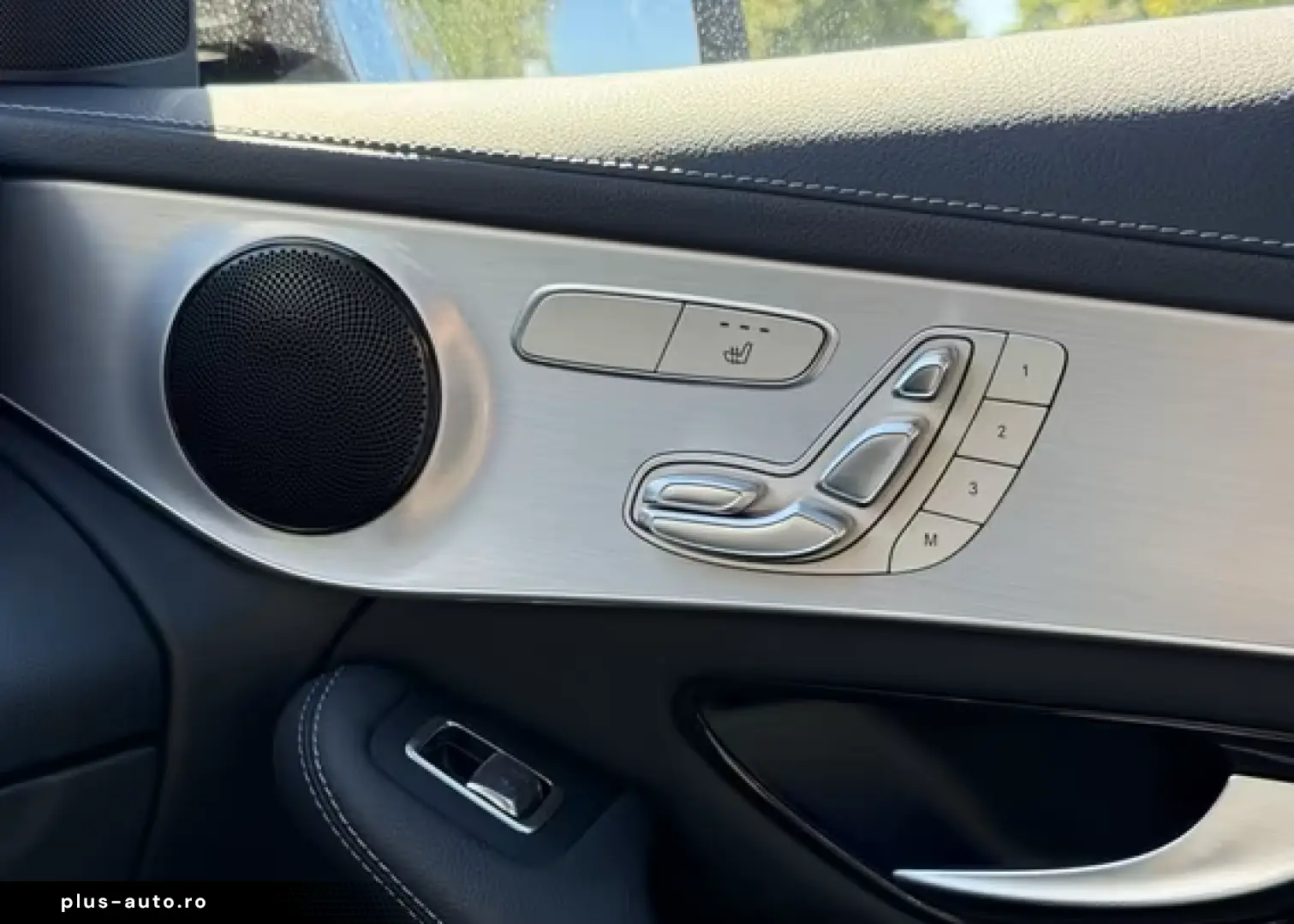 MERCEDES-BENZ GLC 300 e 4MATIC AMG Line Navi Pano.-Dach