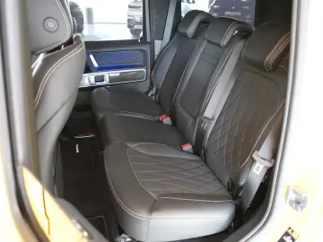 MERCEDES-BENZ G 63 AMG  DISTRONIC  Burmester® 3D  AMG Driver