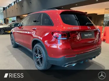 MERCEDES-BENZ GLC 300 de 4M AMG PANO NIGHT MEMORY 36…
