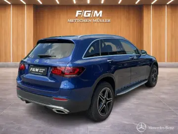MERCEDES-BENZ GLC 300de 4MATIC AMG-Line Pano 360 Key…