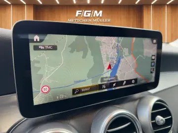 MERCEDES-BENZ GLC 300de 4MATIC AMG-Line Pano 360 Key…