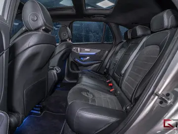MERCEDES-BENZ GLC 300 de 4M AMG Pano Burm ACC Matrix Cockpit