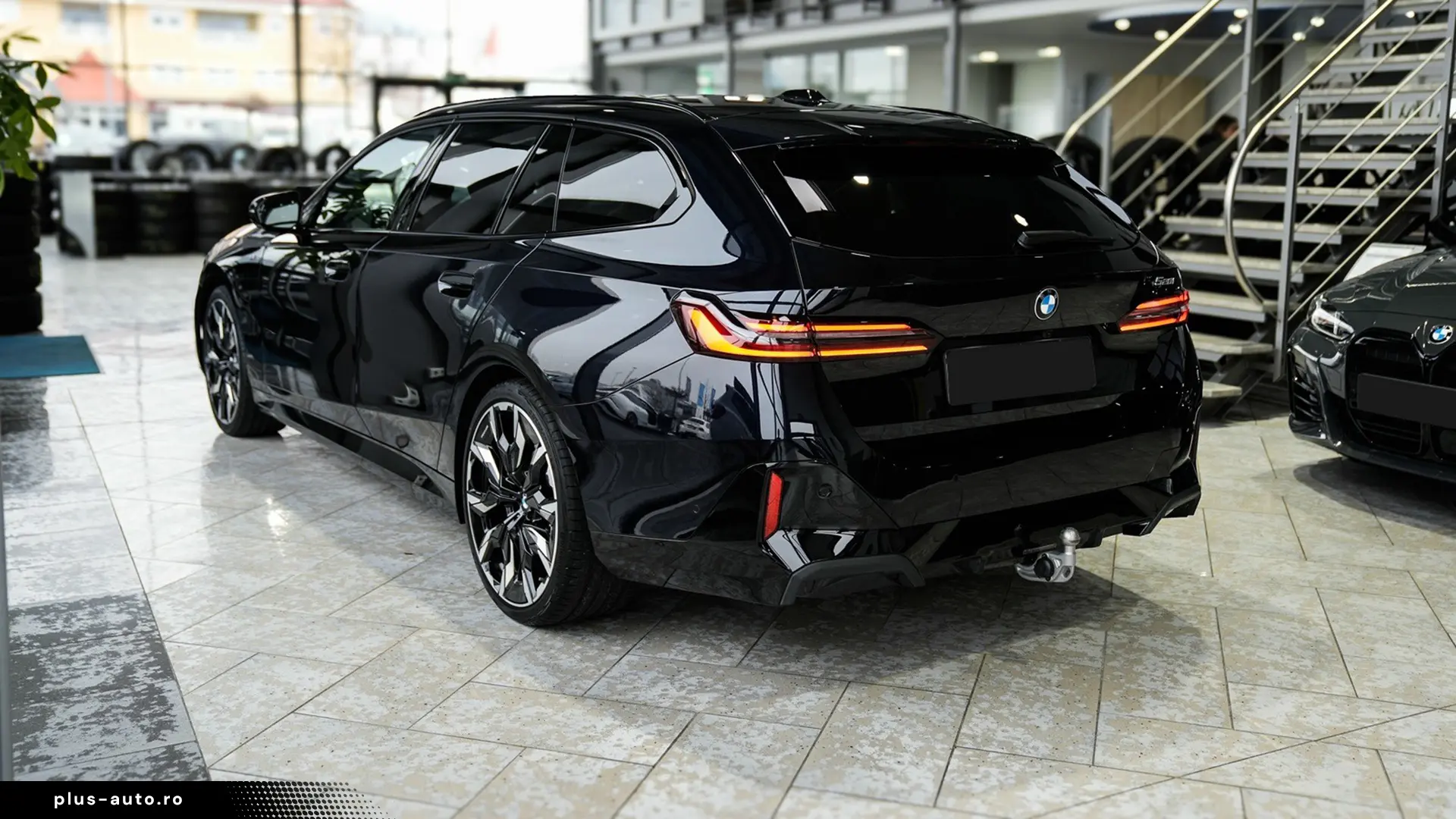 BMW 5 Series 2025 — imagine 8