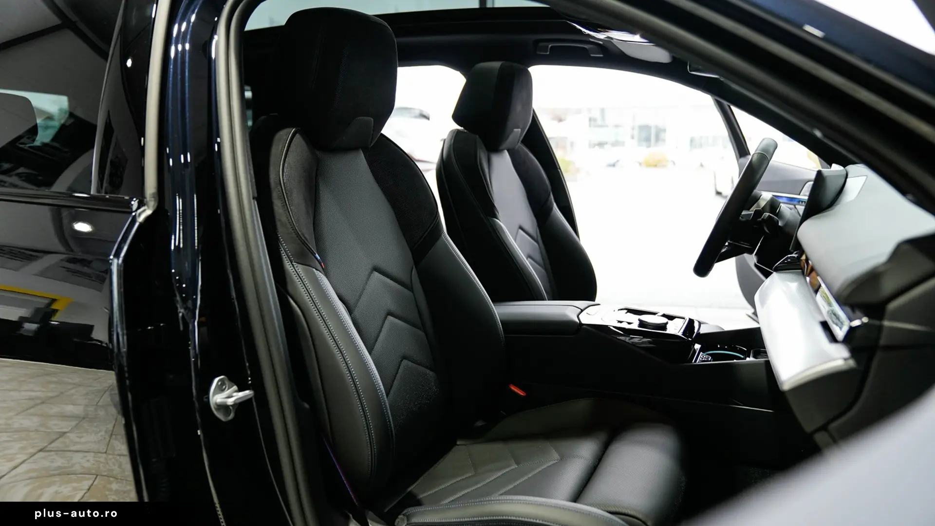 BMW 5 Series 2025 — imagine 19