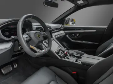 LAMBORGHINI URUS S  AKRAPOVIC VOLLCARBON 23  PANO B&O