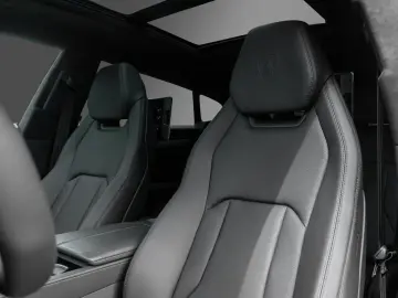 LAMBORGHINI URUS S  AKRAPOVIC VOLLCARBON 23  PANO B&O