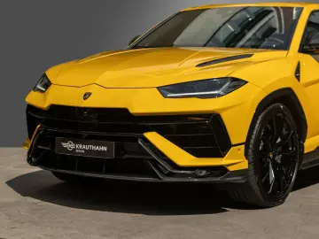 LAMBORGHINI URUS S  AKRAPOVIC VOLLCARBON 23  PANO B&O