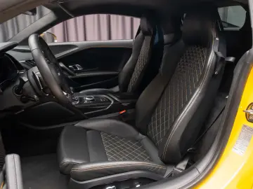 Audi R8 Performance