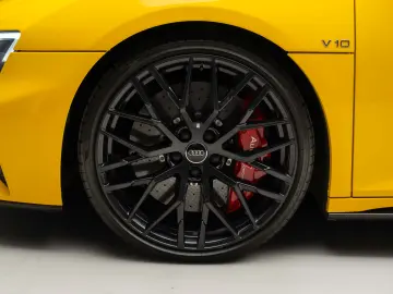 Audi R8 Performance