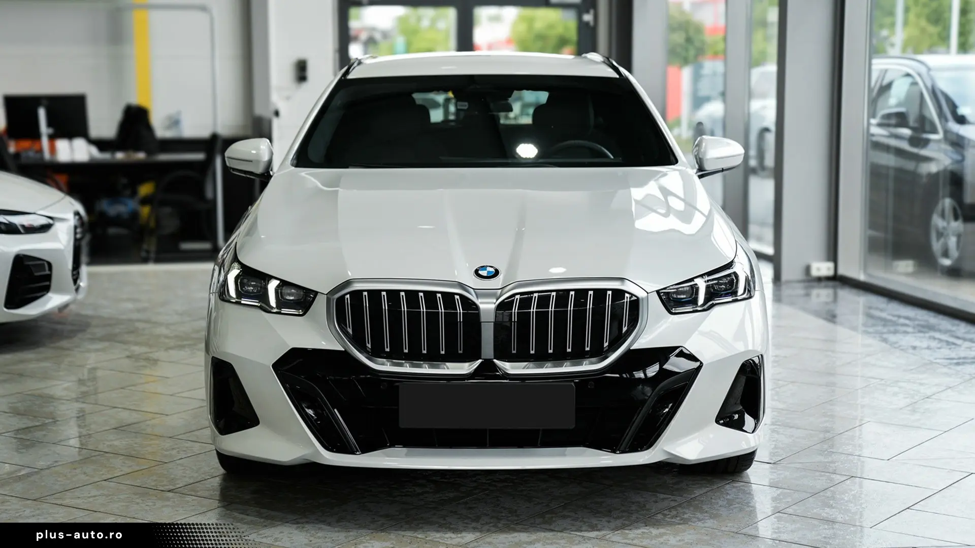 BMW 5 Series 2025 — imagine 2