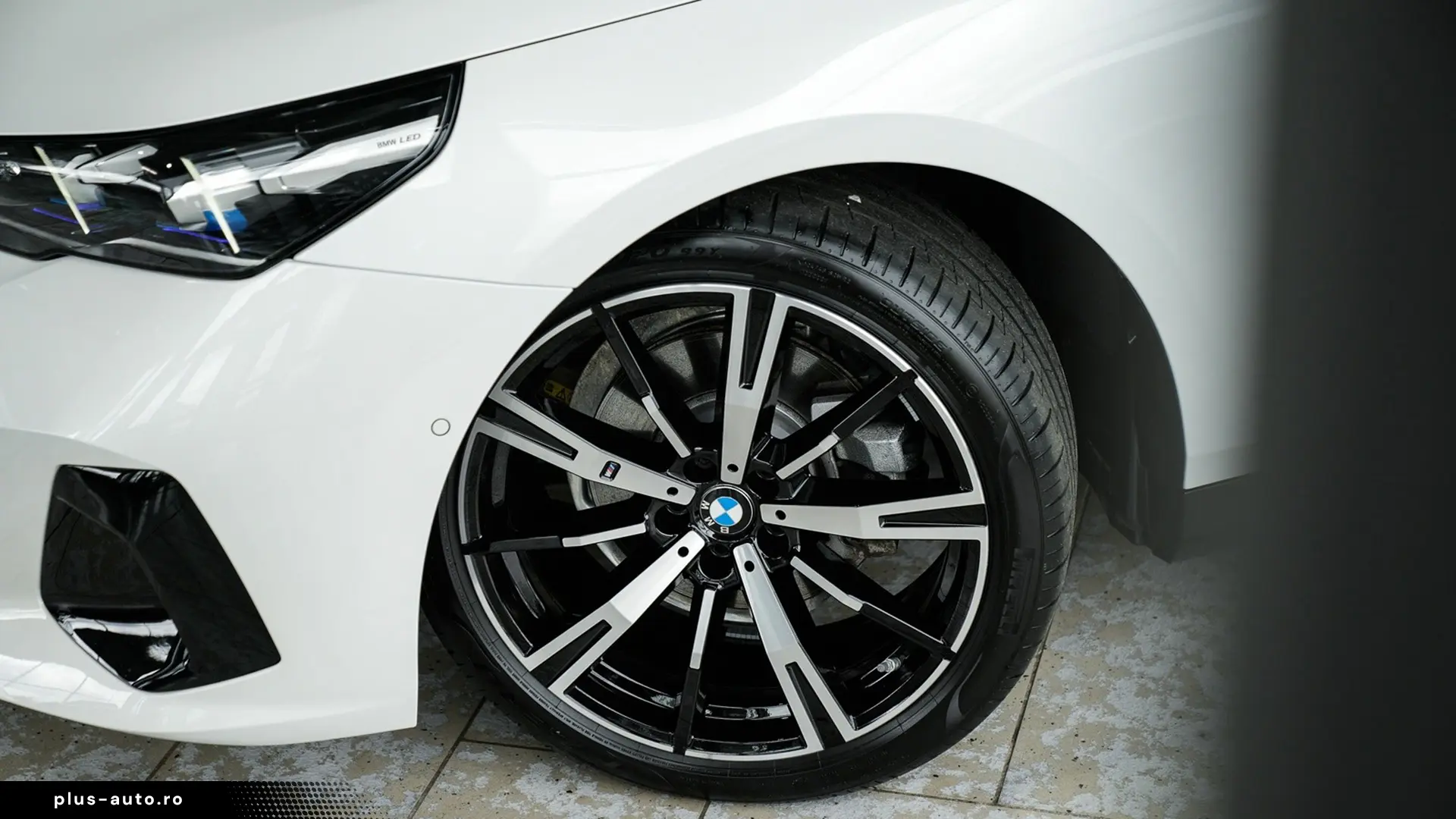 BMW 5 Series 2025 — imagine 4