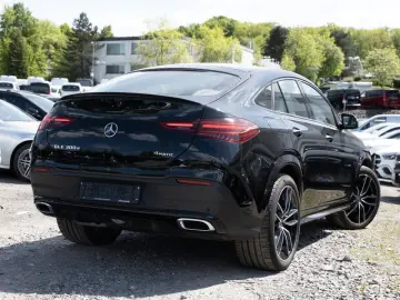 MERCEDES-BENZ GLE 300d 4M Coupe AMG-Sport Pano Burm AHK HUD