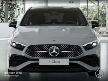 Mercedes-Benz A 250 e AMG NIGHT PANO 360