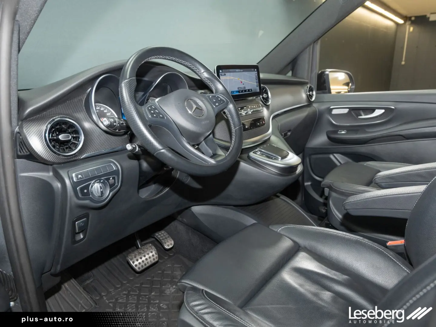 MERCEDES-BENZ V-Class 2022 — imagine 11