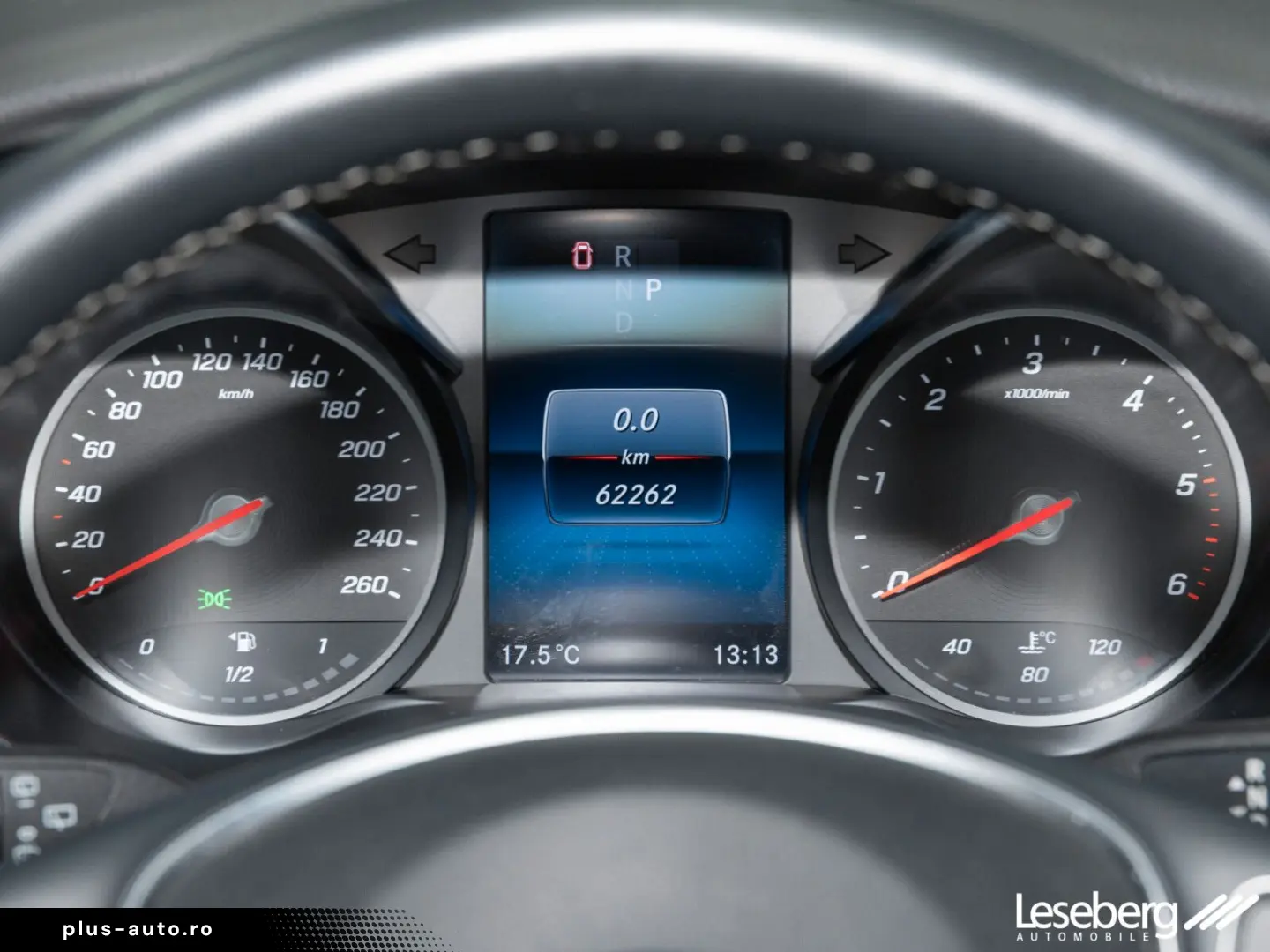 MERCEDES-BENZ V-Class 2022 — imagine 22