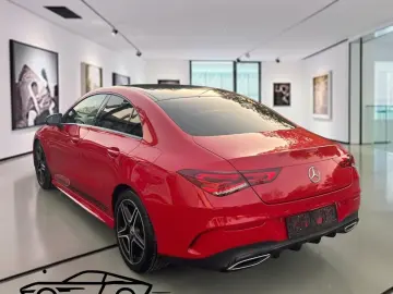 MERCEDES-BENZ CLA 200  AMG Line Night Paket
