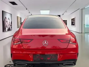 MERCEDES-BENZ CLA 200  AMG Line Night Paket