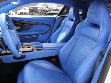 ASTON MARTIN Vanquish V12 by  Q  full CARBON