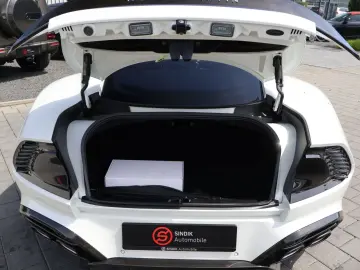 ASTON MARTIN Vanquish V12 by  Q  full CARBON