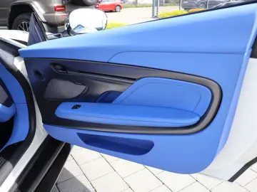 ASTON MARTIN Vanquish V12 by  Q  full CARBON