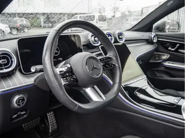 MERCEDES-BENZ CLE 450 4M AMG Sport Premium LED Pano SHD Kam