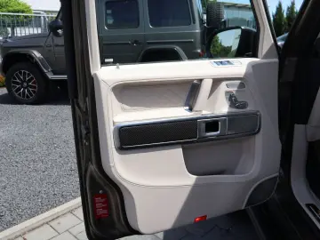 MERCEDES-BENZ G 63 AMG MANUFAKTUR Superior-A22-NightP-BRABUS