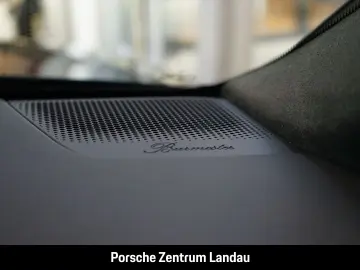 PORSCHE Cayenne Turbo E-Hybrid Coupe mit GT-Paket PDCC