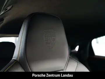 PORSCHE Cayenne Turbo E-Hybrid Coupe mit GT-Paket PDCC