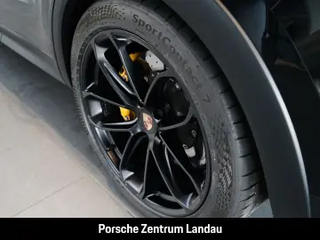 PORSCHE Cayenne Turbo E-Hybrid Coupe mit GT-Paket PDCC