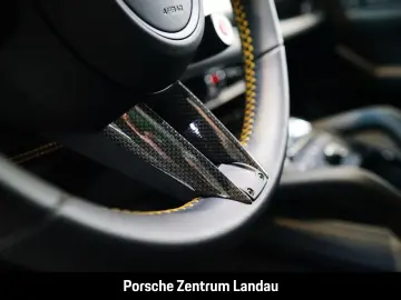PORSCHE Cayenne Turbo E-Hybrid Coupe mit GT-Paket PDCC