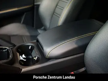 PORSCHE Cayenne Turbo E-Hybrid Coupe mit GT-Paket PDCC
