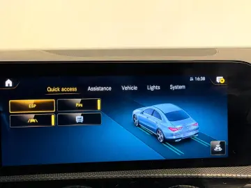 MERCEDES-BENZ CLA 180d AMG Line Night Pack