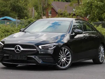 MERCEDES-BENZ CLA 200 AMG LED PDC KAMERA NAVI