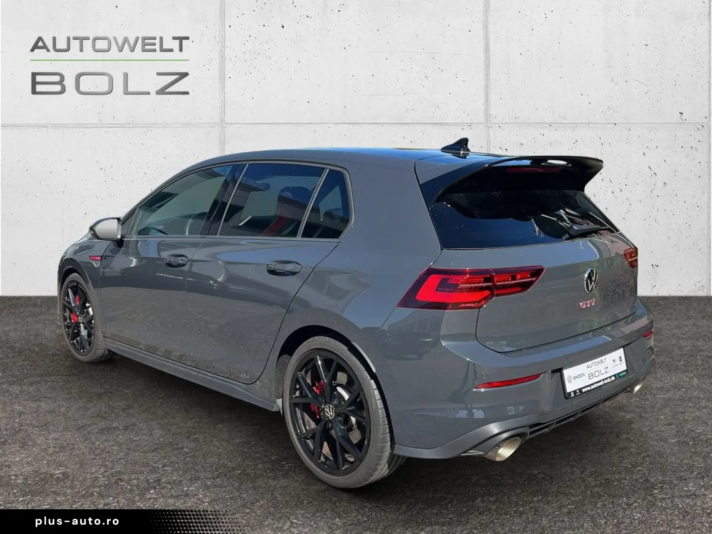 VW Golf VIII 2.0 TSI GTI Clubsport H K Akrapovic
