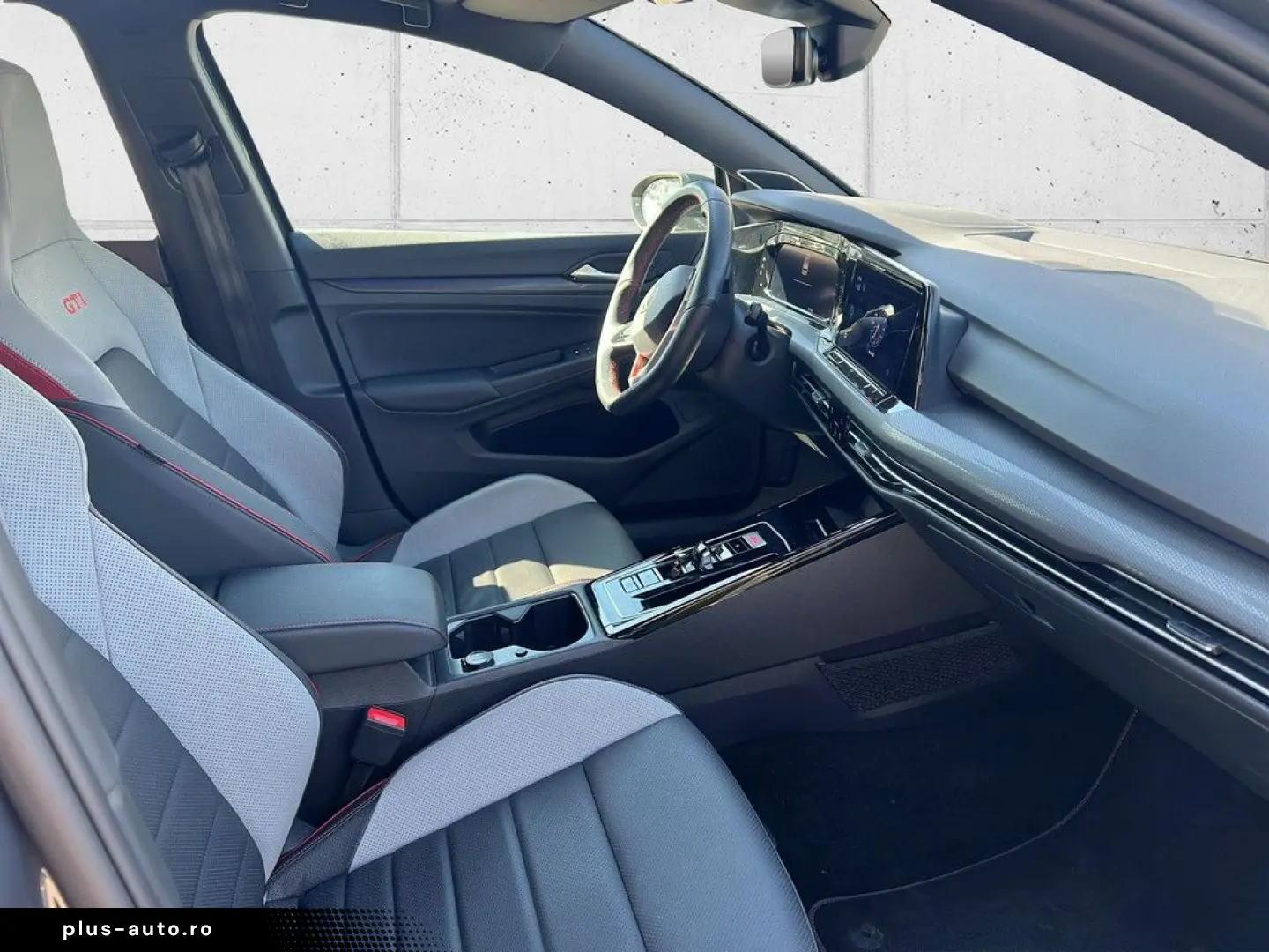 VW Golf VIII 2.0 TSI GTI Clubsport H K Akrapovic