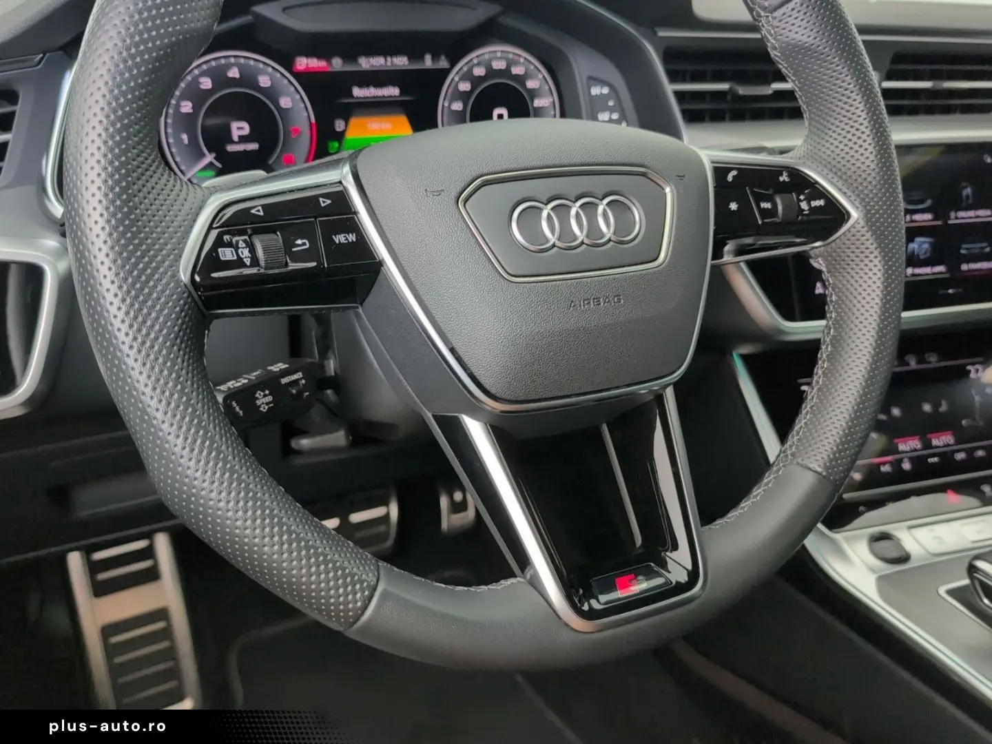 AUDI A6 55 TFSI e S-Line BLACK Matrix 21  AHK
